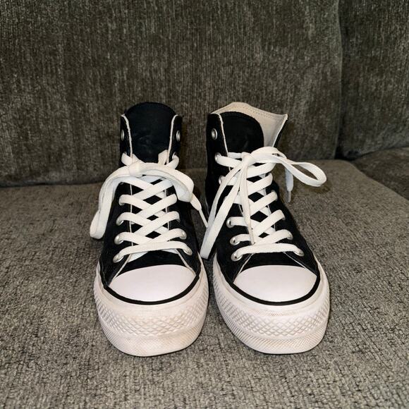 Converse Chuck Taylor All Star Platform Black Canvas Women's Size 7 560845F - Picture 2 of 8